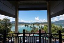 Lake Kenyir Hotel 3*