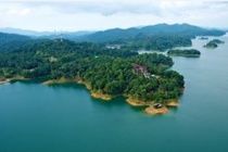 Lake Kenyir 3*