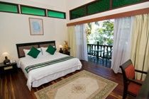 Lake Kenyir Hotel 3*